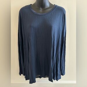 Sweaty Betty Navy Long Sleeved Swing Top
